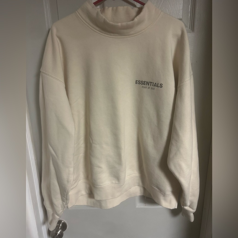 Essentials Cream Sweatshirt size Large